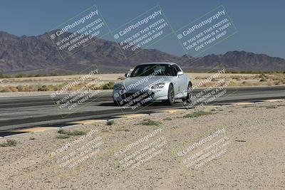 media/Oct-24-2025-Doghouse Garage (Fri) [[783d2ff07a]]/3-Intermediate/Session 3 (Turn 15 Inside)/